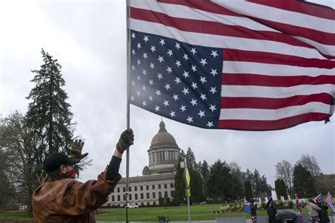 Fact Check: Was U.S. Flag at the Capitol Flown Upside Down?