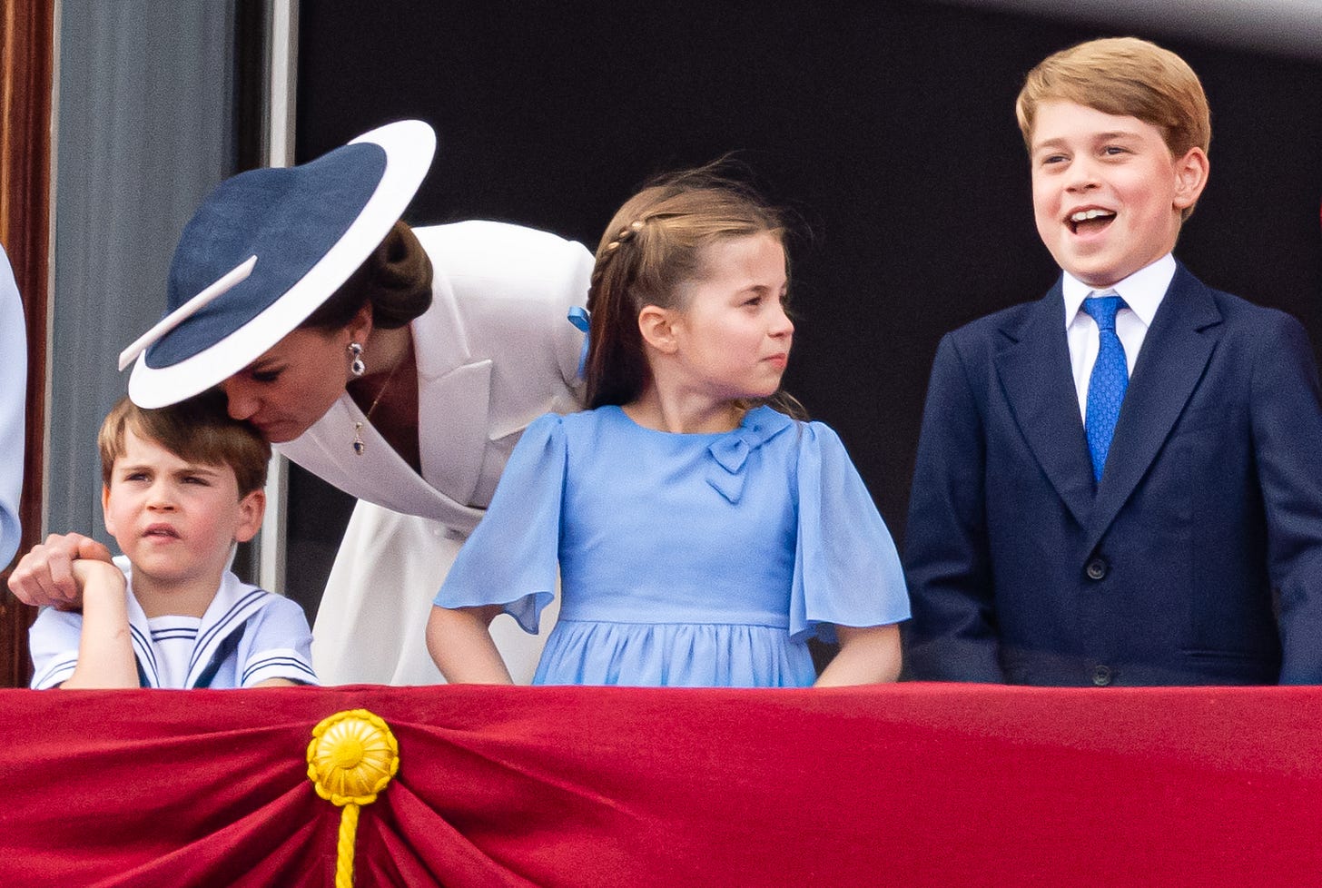 kate middleton and her children at platinum jubilee