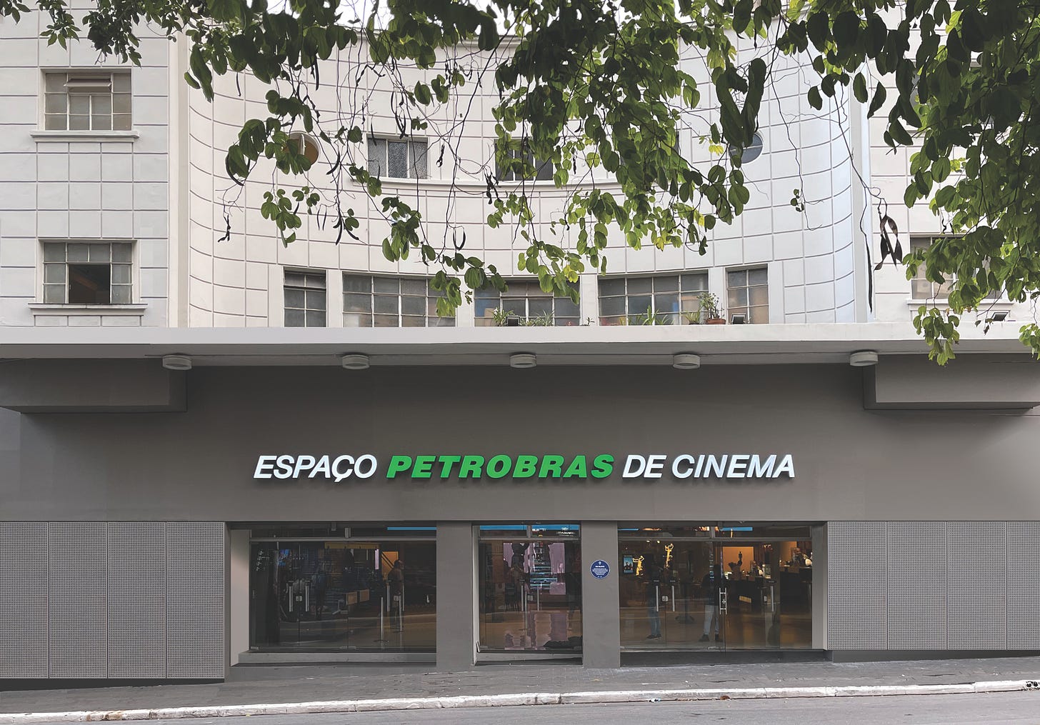 https://agencia.petrobras.com.br/documents/10623376/0/EPCinema_alta%20-%20CREDITO%20Carlos%20Dranger%20(1).jpg/0d4b4a4d-fbd4-8089-3fd6-31ecefff3924