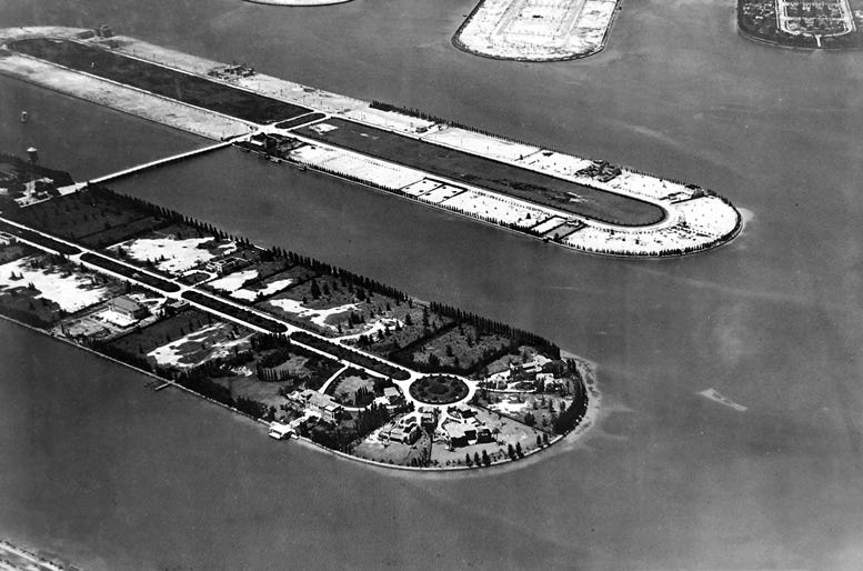  Figure 2: Aerial of Palm and Hibiscus Islands in 1925