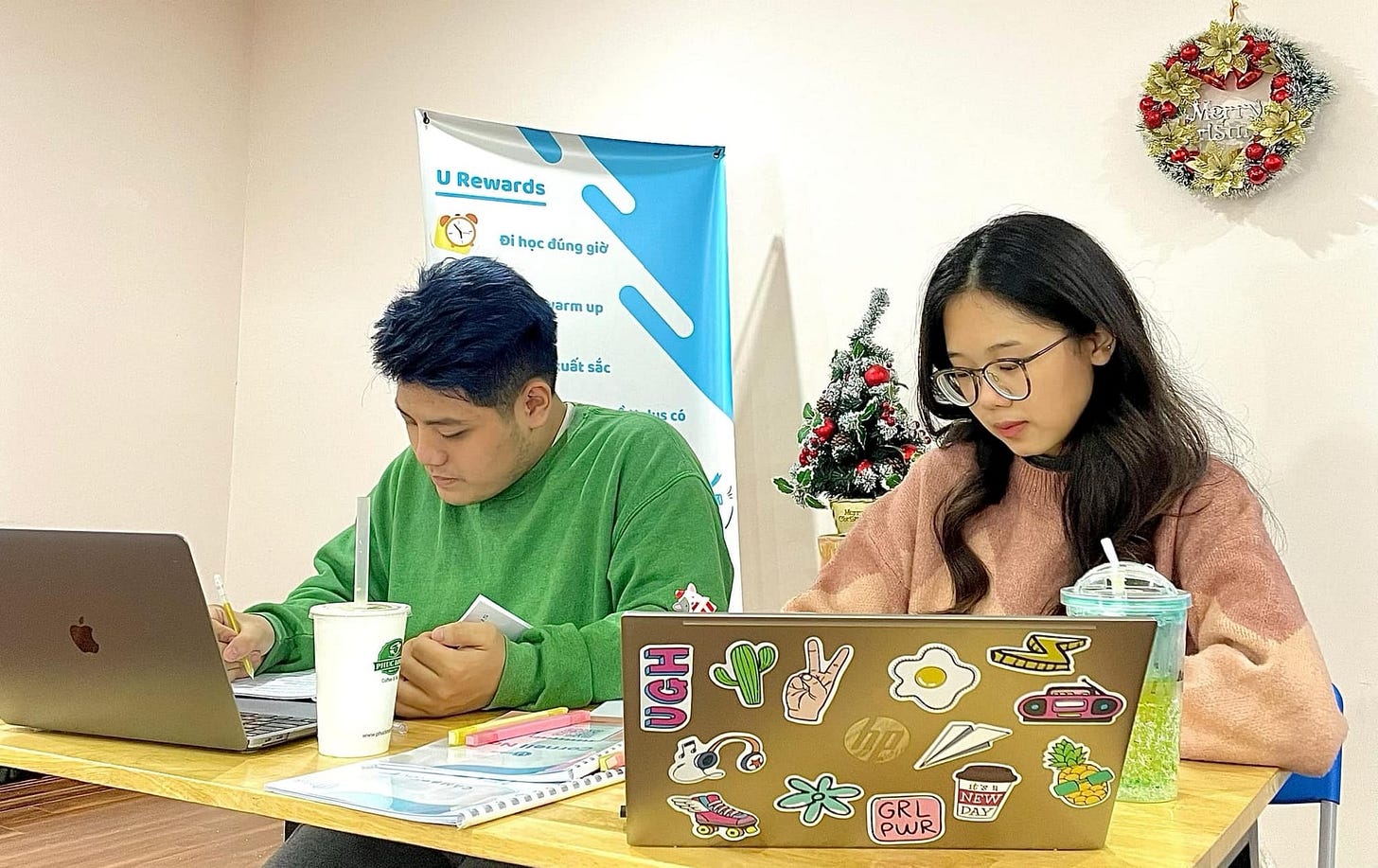 Không có mô tả ảnh.