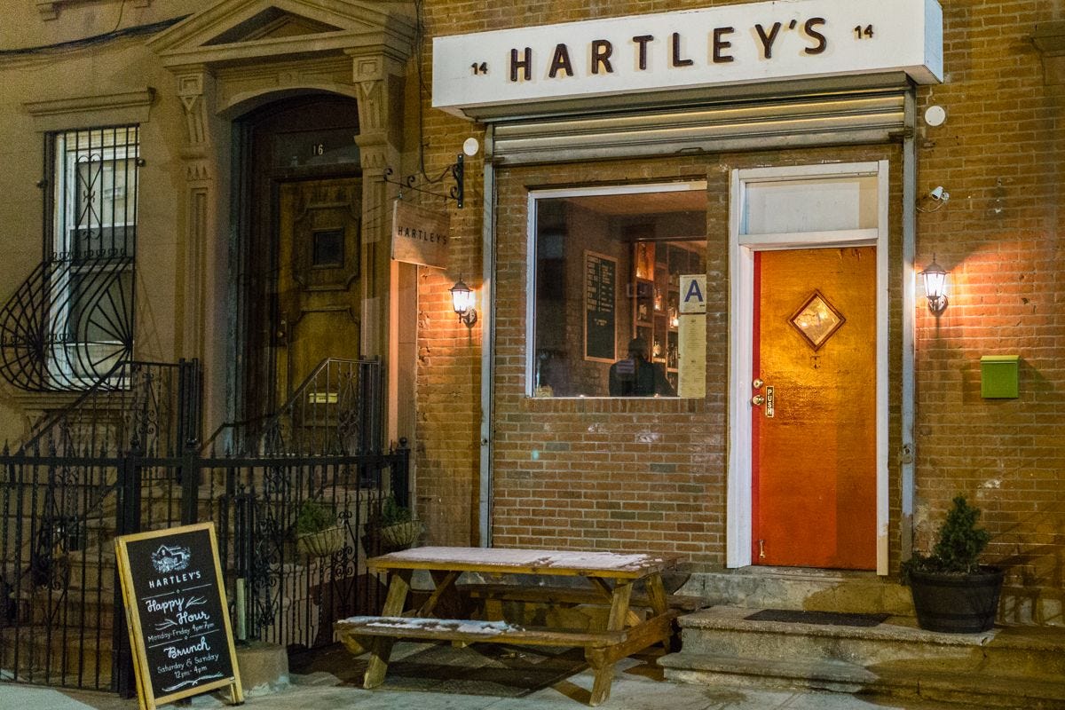Hartley's: A Homey Irish Pub - Bklyner
