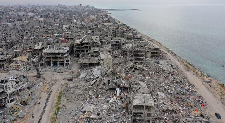 UN rights expert condemns 'systematic' war-time mass destruction of homes |  UN News