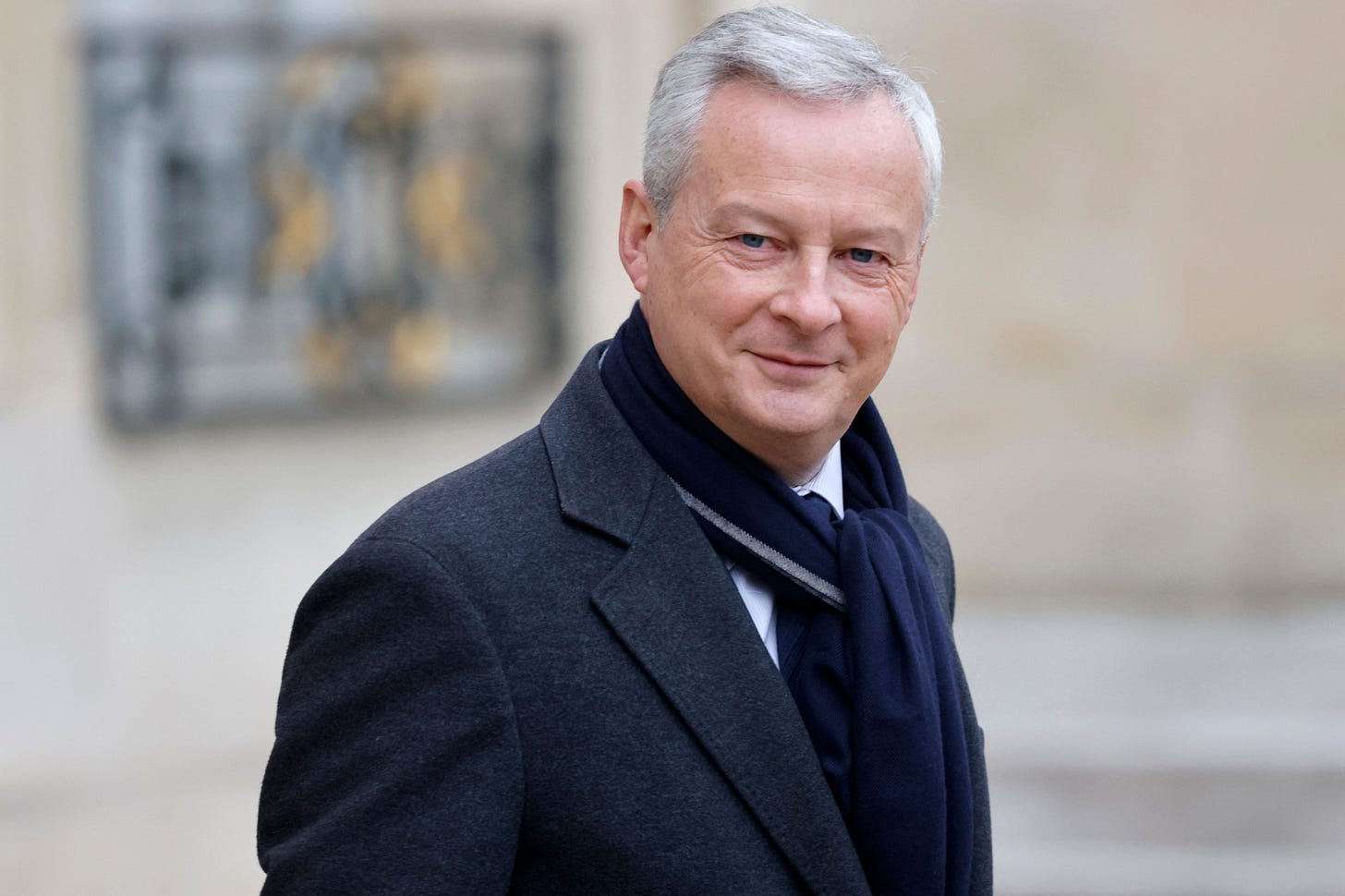 France's Le Maire Expects Lawmaker Majority for Pension Reform - Bloomberg