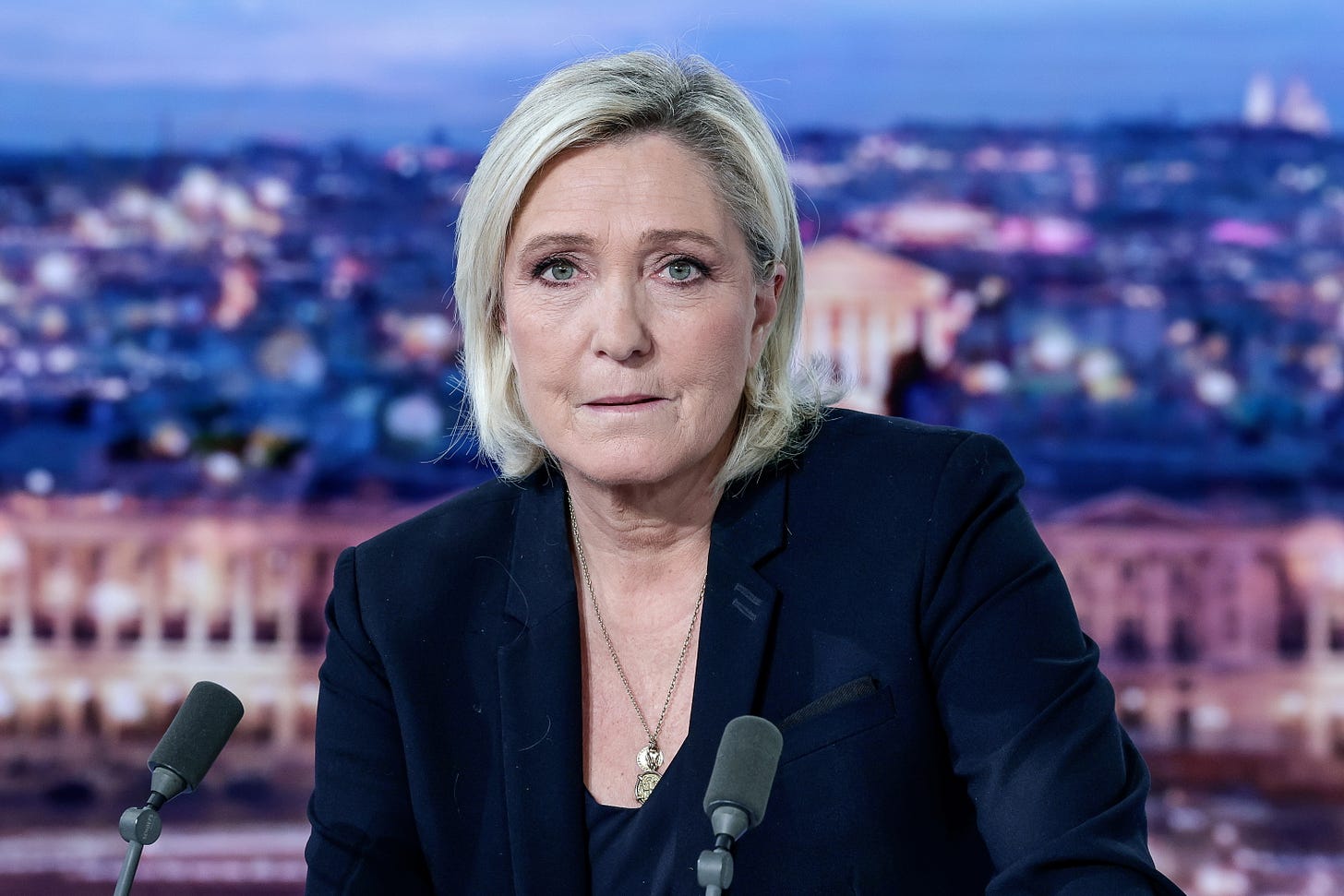 Marine Le Pen, líder del partido de extrema derecha Reagrupamiento Nacional, durante una entrevista, este jueves.