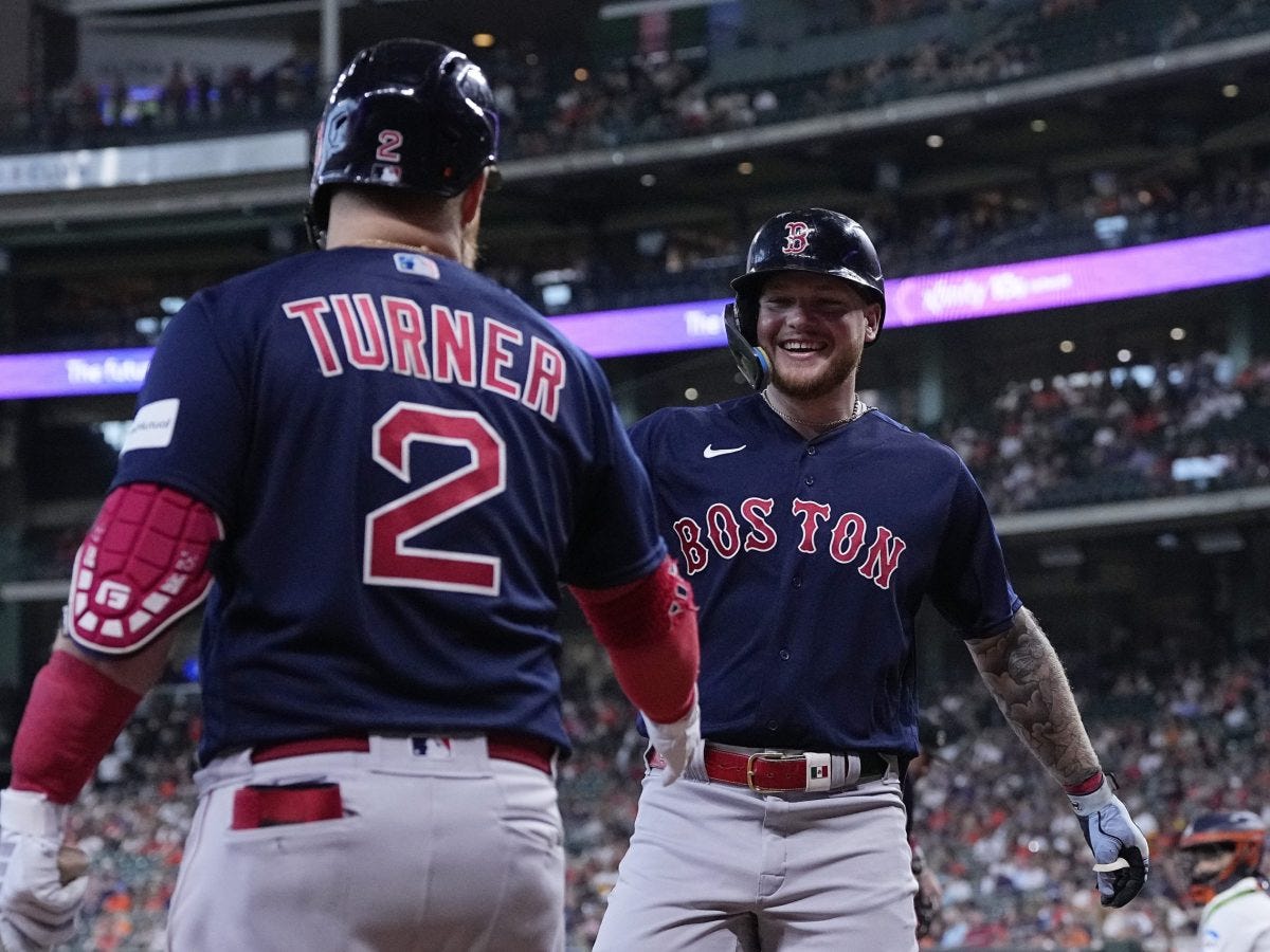 Verdugo, Abreu both homer with 4 hits as Red Sox rout Astros 17-1