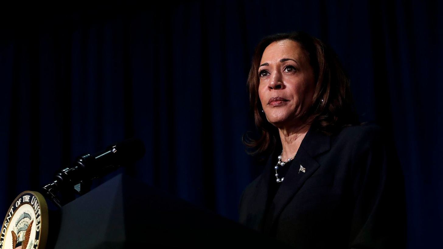 Kamala Harris: "My intention is to earn and win this nomination"