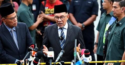 Do opinion polls spell doom for Anwar and his government?