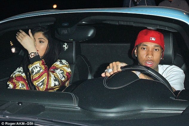 tyga back with kylie jenner ntyga back with kylie jenner new grill 2016 gossipew grill 2016 gossip