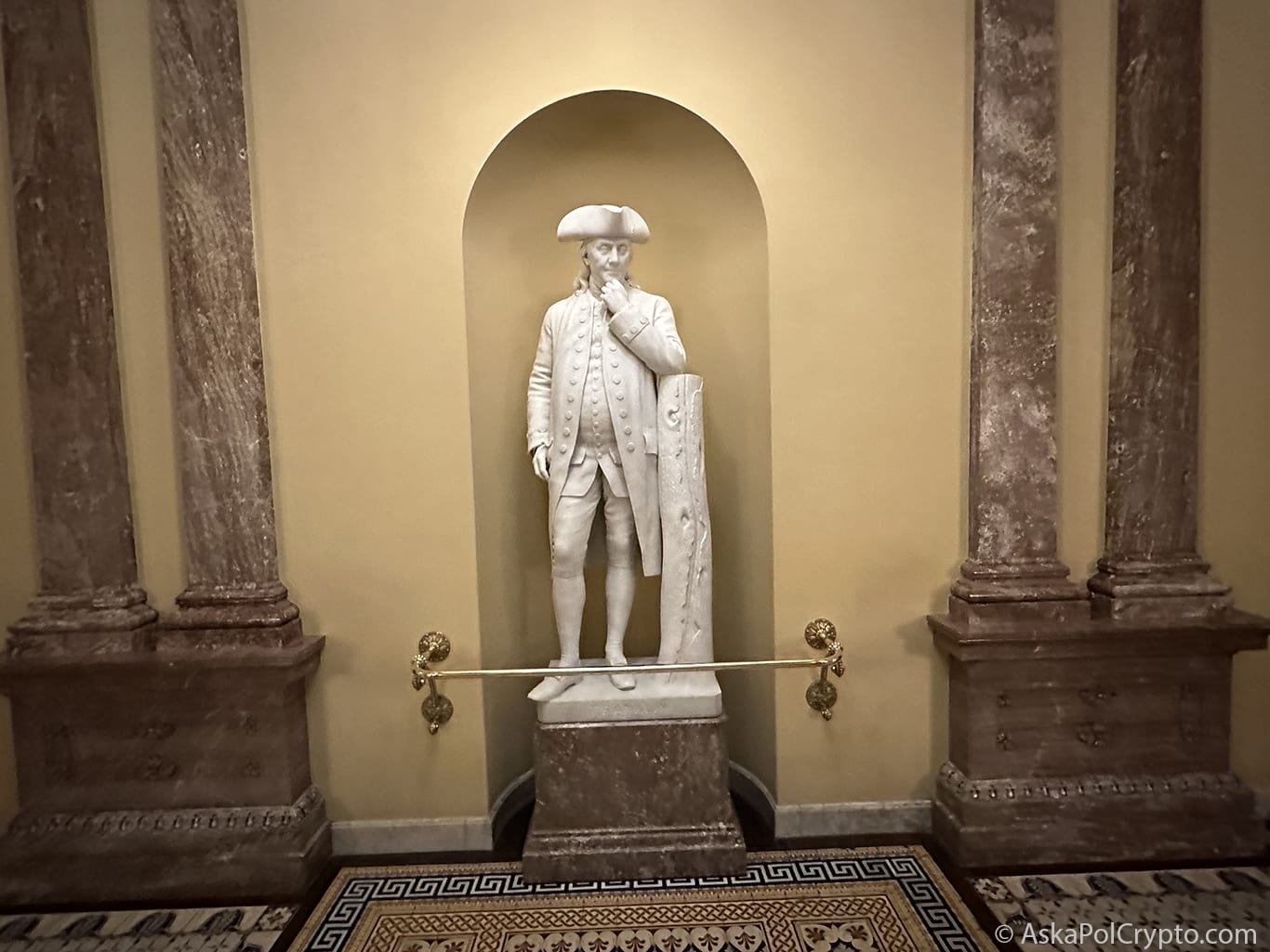 Ben Franklin statue in the US Capitol. Photo Matt Laslo © Ask a Pol Crypto 