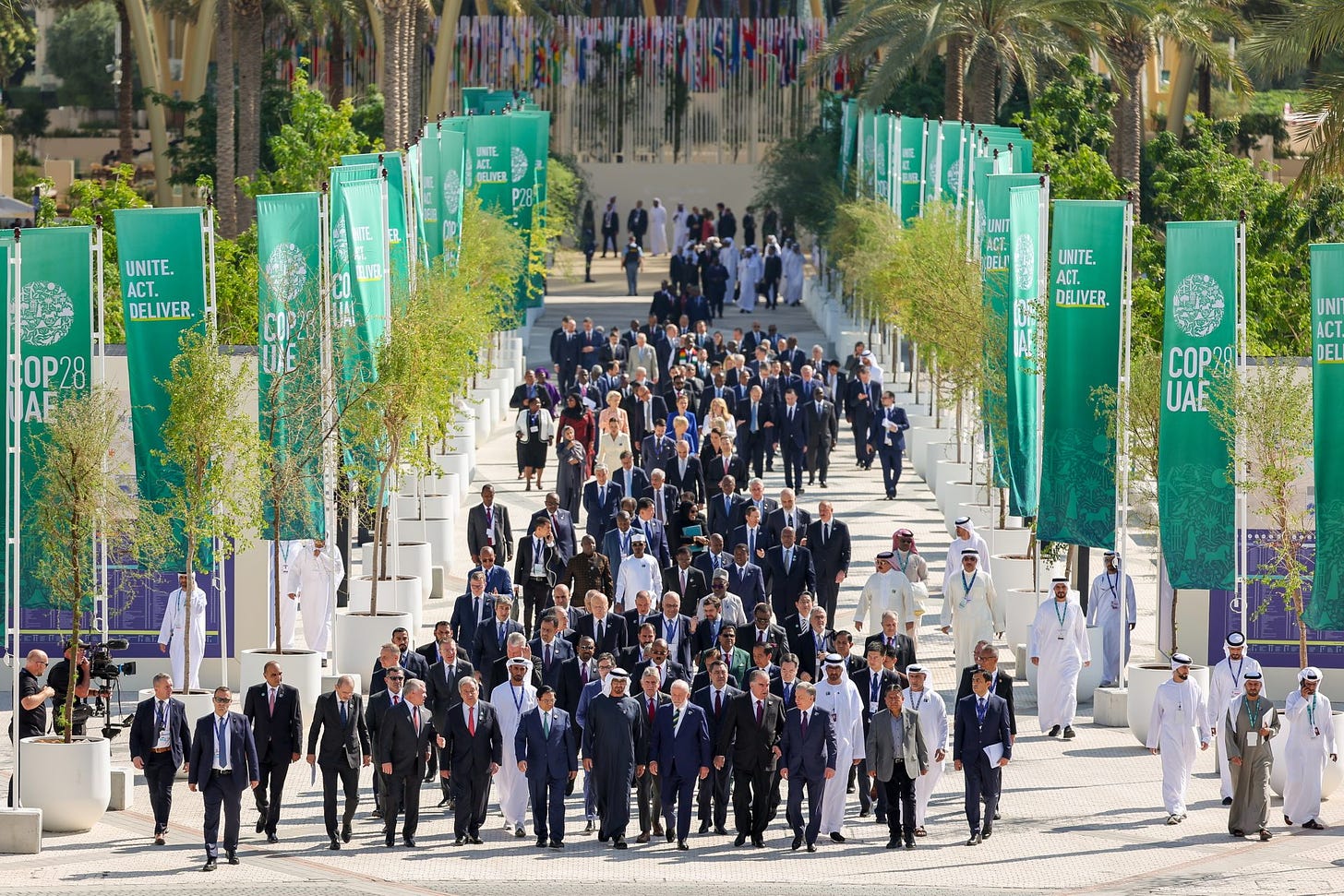 Una multitud de líderes interviene en la COP28 con promesas económicas