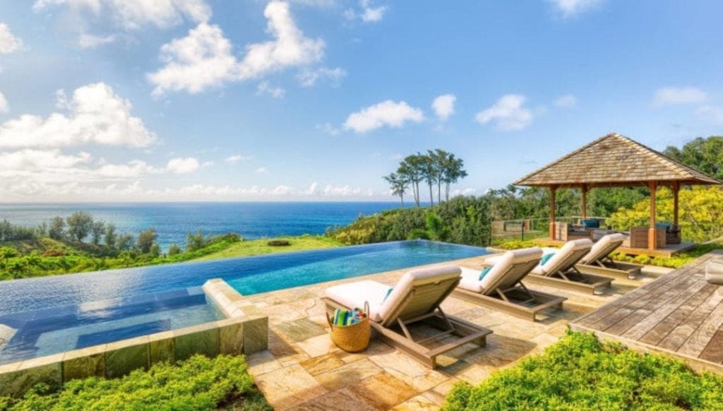 Luxury vacation rentals in Hawaii