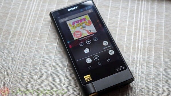 sony walkman zx2 hot tech ces 2015 images