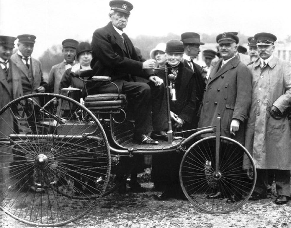 130 anos da patente do primeiro automóvel