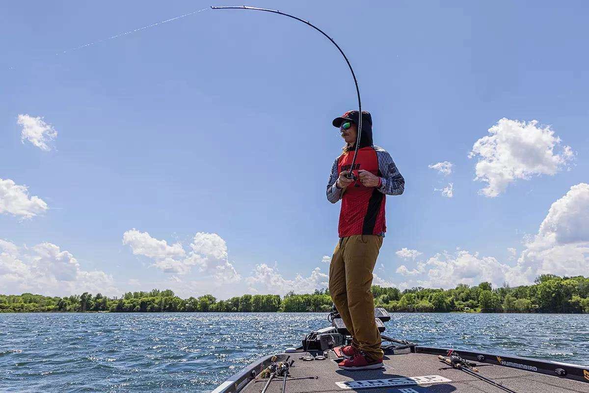How to Handle Windy Conditions While Bass Fishing