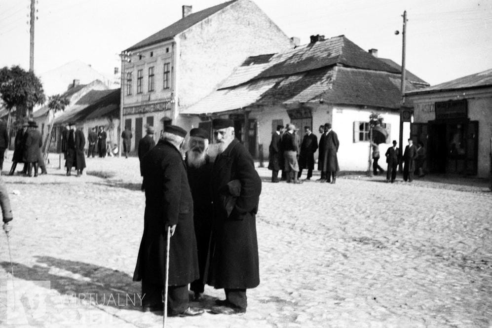 The Taste of Tradition: The Lasting Influence of Jewish Cuisine in Poland |  Article | Culture.pl