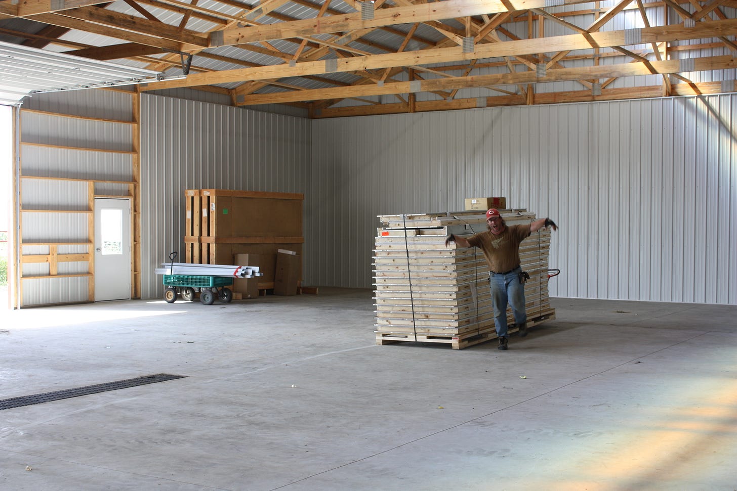 The farmer unsuccessfully sneaks up on people