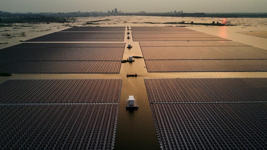 A large floating solar farm in Huainan