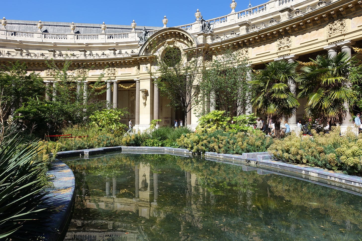 File:Garden @ Petit Palais @ Paris (34760867121).jpg - Wikimedia Commons