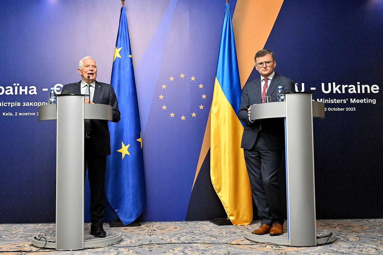 European Union chief Josep Borrell and Ukrainian Foreign Minister Dmytro Kuleba attend a press conference.