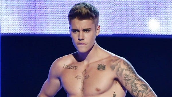 justin bieber bulge ready for comedy central roasting 2015 images