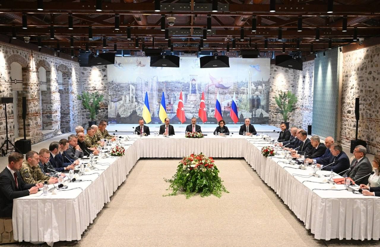 May be an image of 13 people and dais