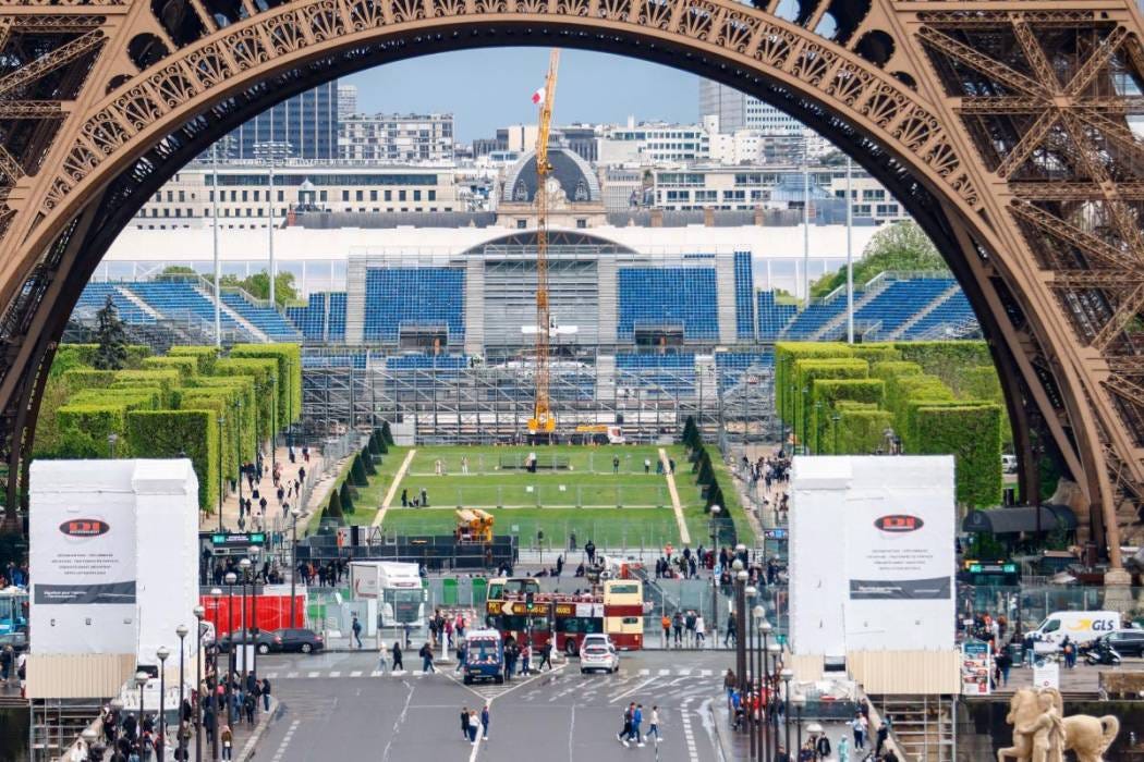 París se alista para recibir a los deportistas en los Juegos Olímpicos 2024.//EFE