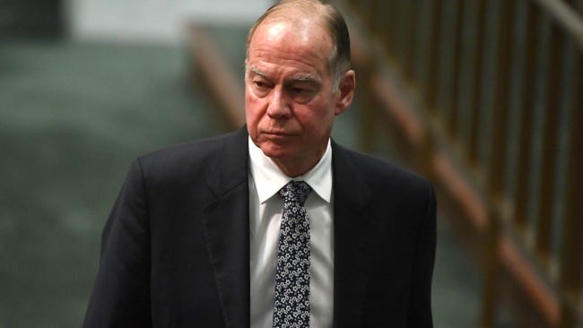 Veteran Liberal MP Russell Broadbent has taken up the case of the thousands of Australians who have experienced an adverse reaction after getting the COVID-19 jab. Picture: AAP Image/Mick Tsikas