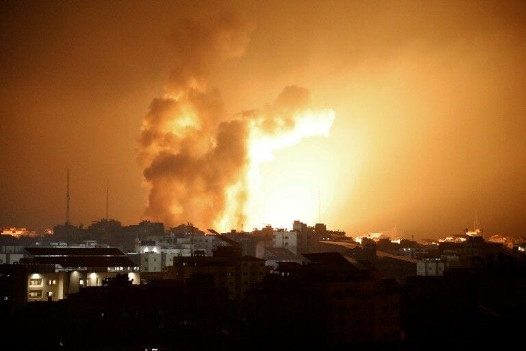 Israël et Gaza en guerre: des centaines de morts, plusieurs Israéliens capturés