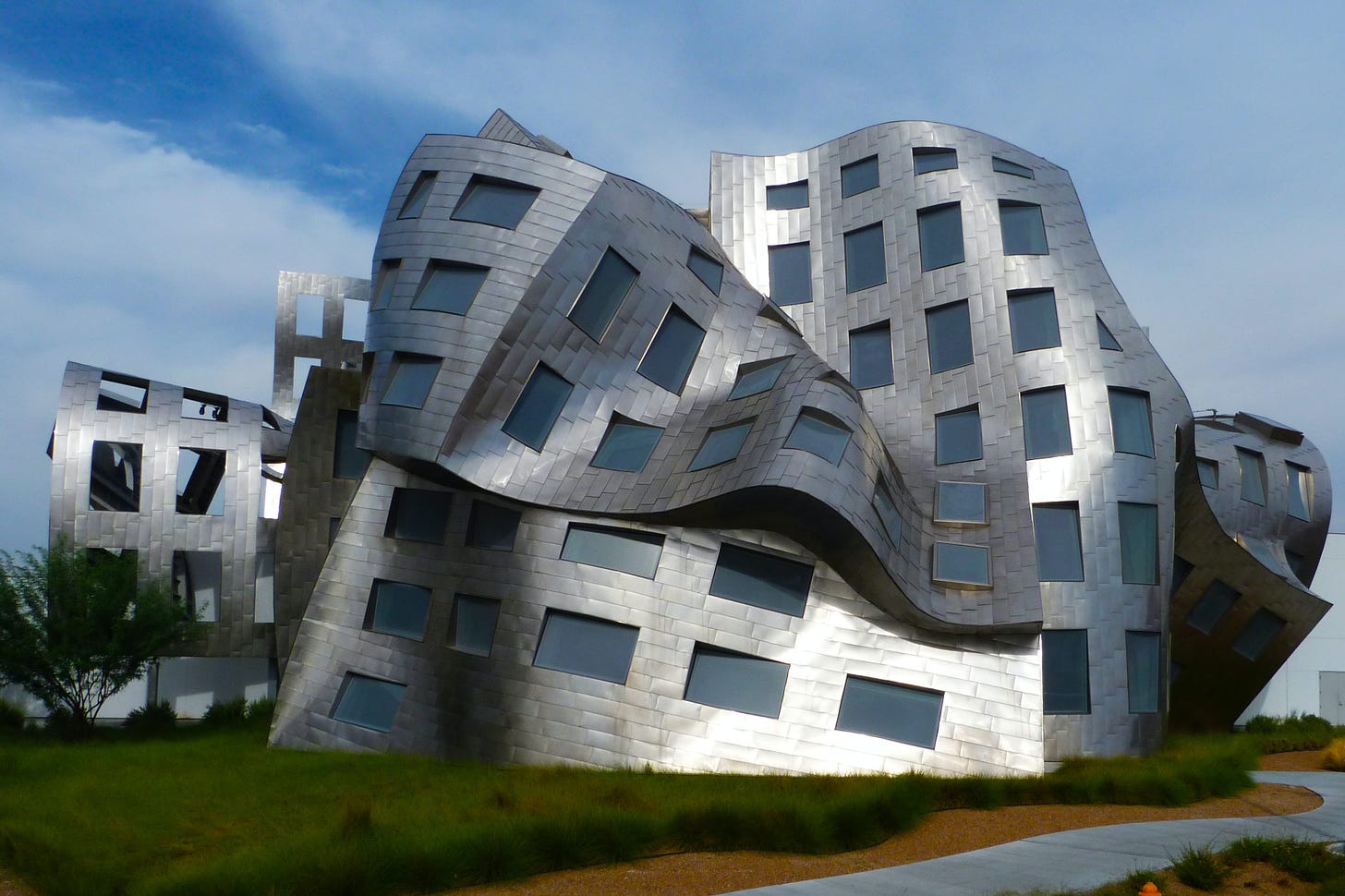 A collapsed building symbolising chronic illness brain