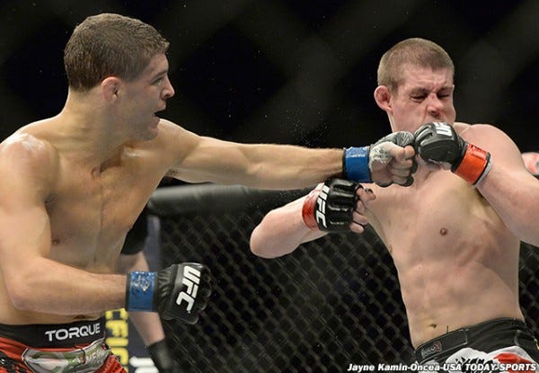 joe lauzon gets left hook from al iaquinta ufc 183 fights 2015