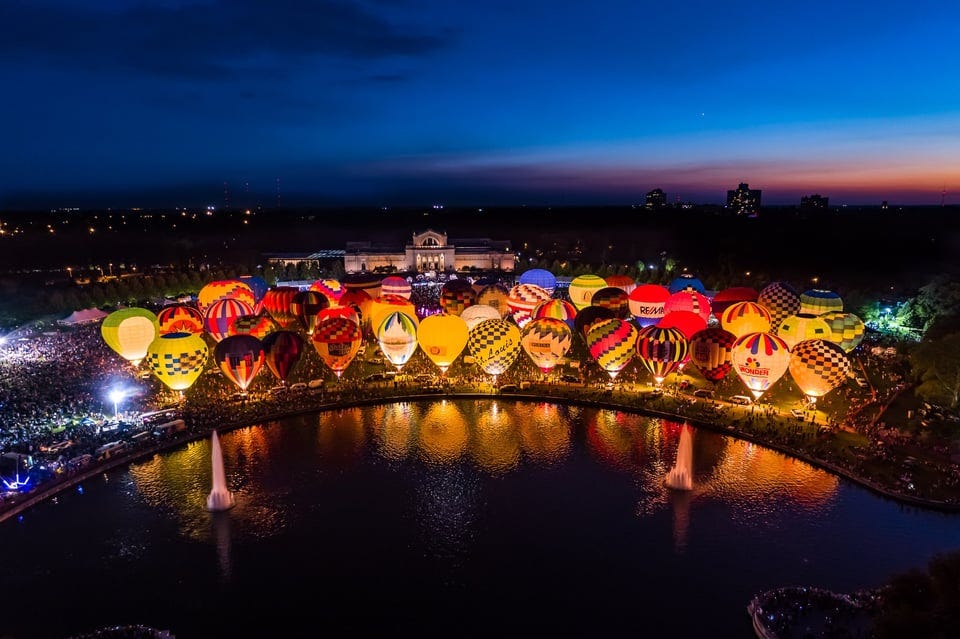 r/MostBeautiful - Great Forest Park Balloon Glow in St. Louis, Missouri (OC)