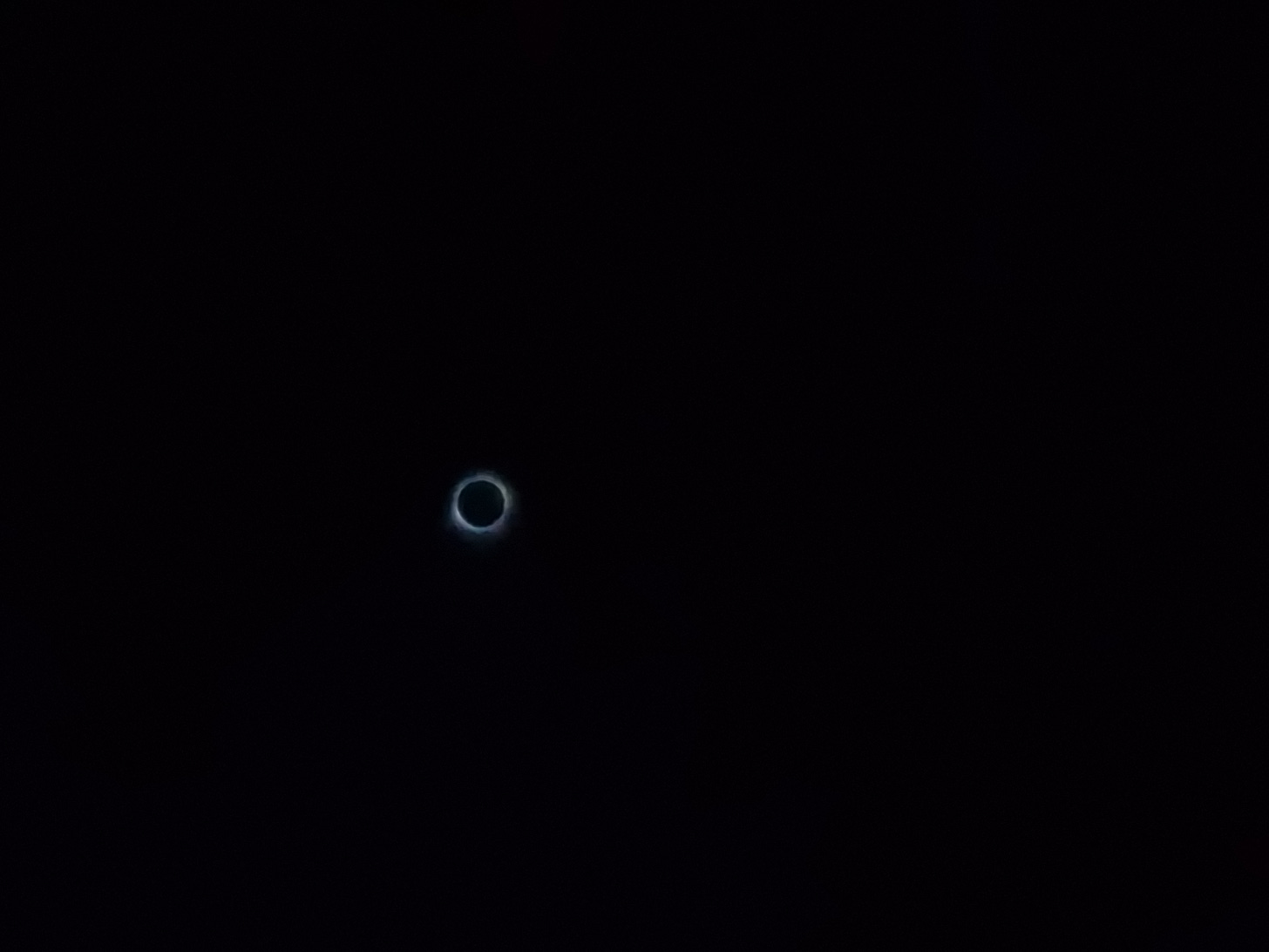 An image of a total solar eclipse