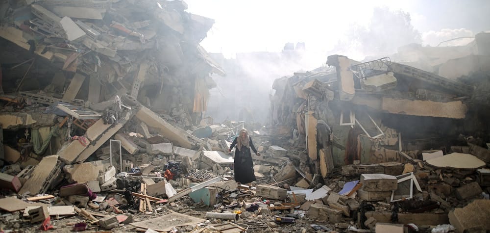 © Collection privée

Des Palestiniens déplacés empruntent la route côtière de Rashid pour retourner à la ville de Gaza en passant par Nuseirat, dans le centre de la bande de Gaza, le 14 avril 2024, dans le cadre du conflit en cours dans le territoire palestinien entre Israël et le groupe militant du Hamas.