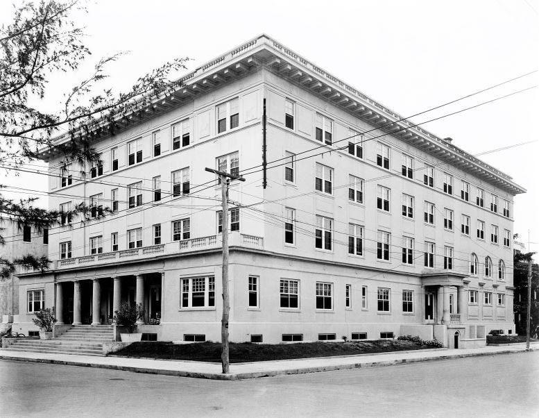 YMCA building at 40 NE Third Avenue in 1918. Courtesy of Florida State Archives.