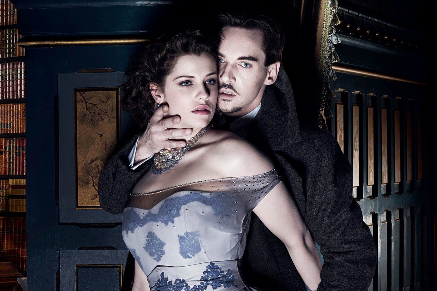 Dracula, Jonathan Rhys Meyers, Jessica de Gouw