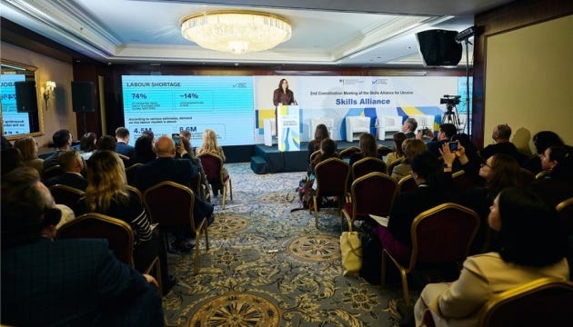 Skills Alliance збільшила кількість місць для перенавчання українців