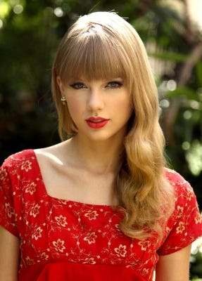 Taylor Swift Red era | rmrk*st | Remarkist Magazine