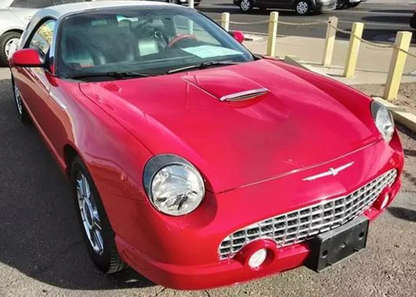 2005 red Ford Thunderbird