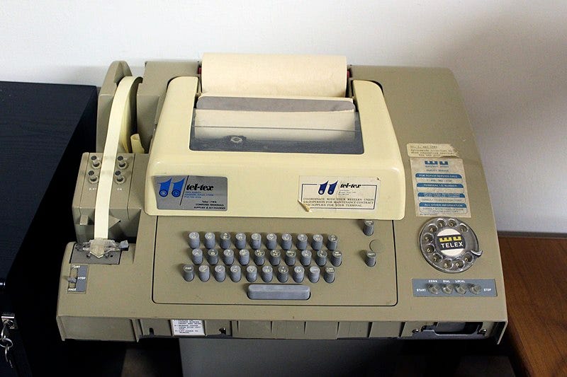 File:Telex machine ASR-32.jpg