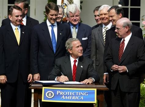 Bush signs vaccine stockpile legislation