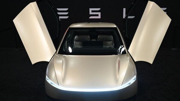 Tesla set to open showroom in Mumbai, signs 5-year lease for India  expansion: Annual rent, agreement details and more | Mint