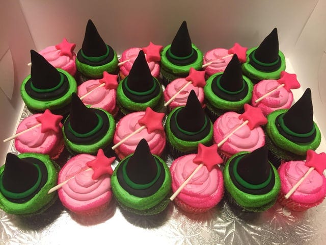 r/Cakes - Wicked themed cupcakes I made for my daughter's 7th birthday