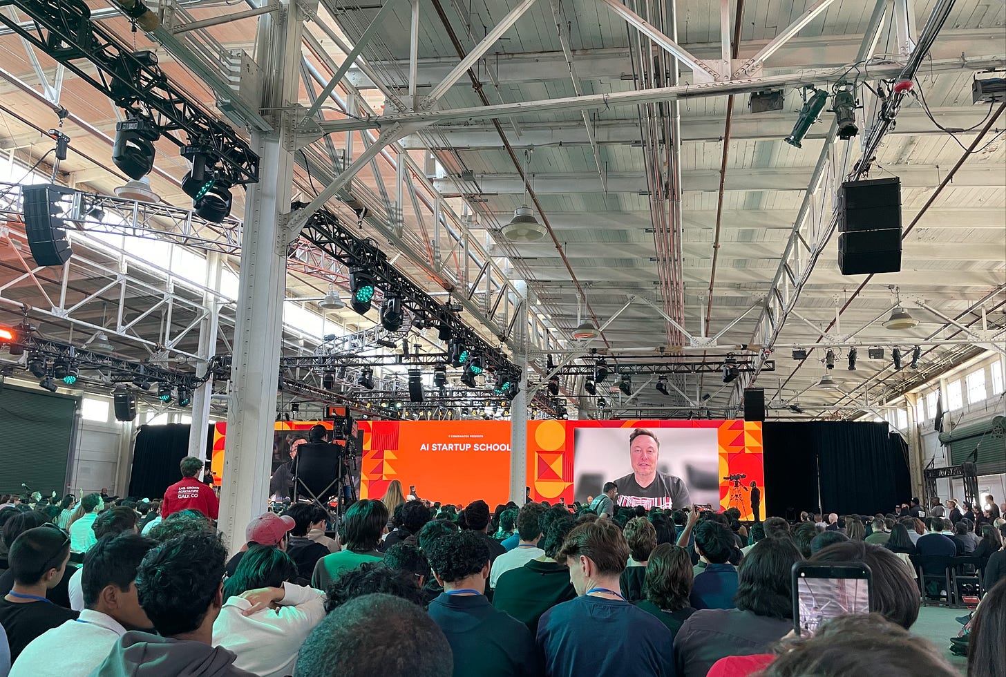 Elon Musk and Garry Tan at YC AI Startup School