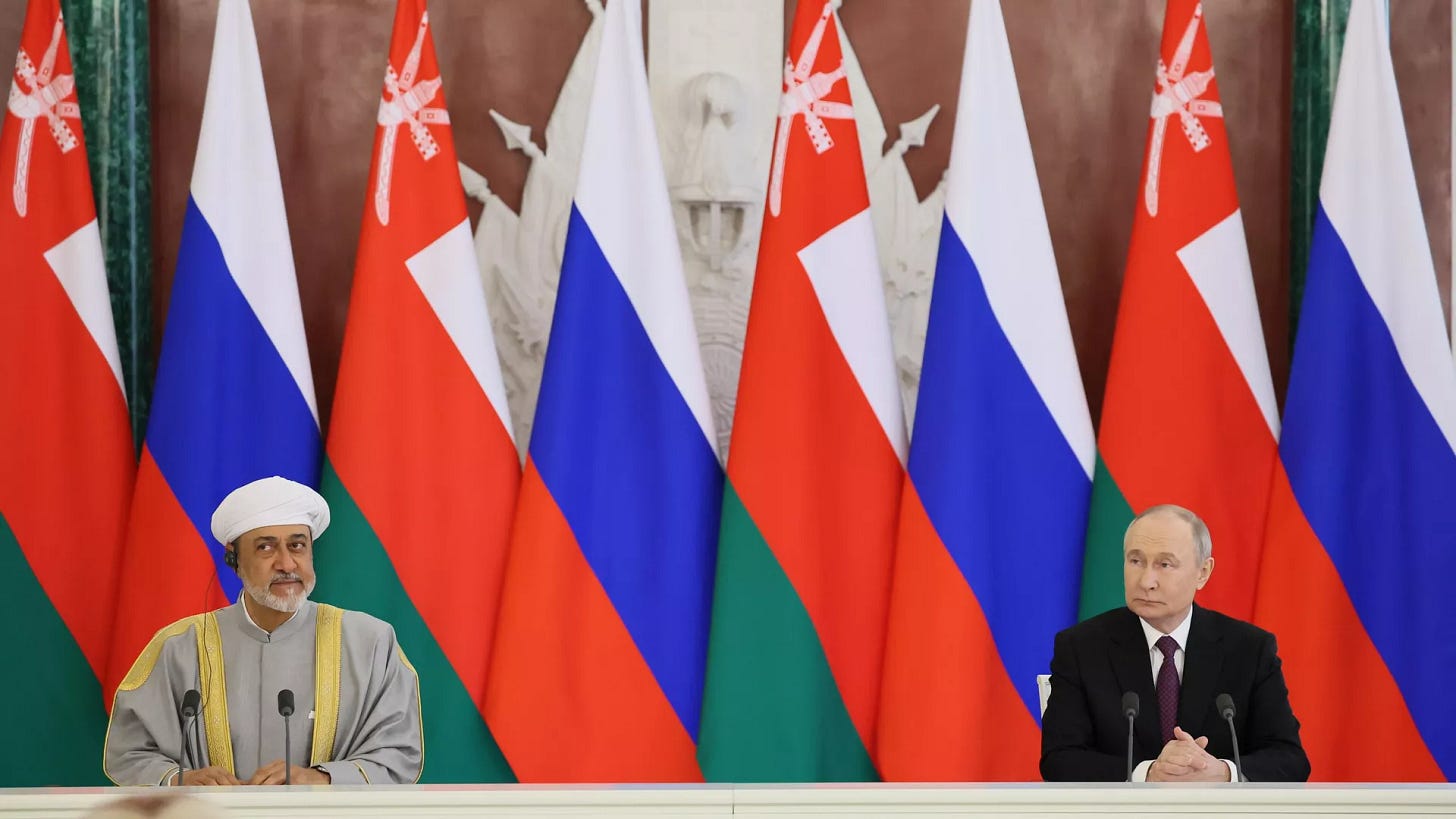 Vladimir Putin and Omani Sultan Haitham bin Tariq Al Said - Sputnik International, 1920, 22.04.2025