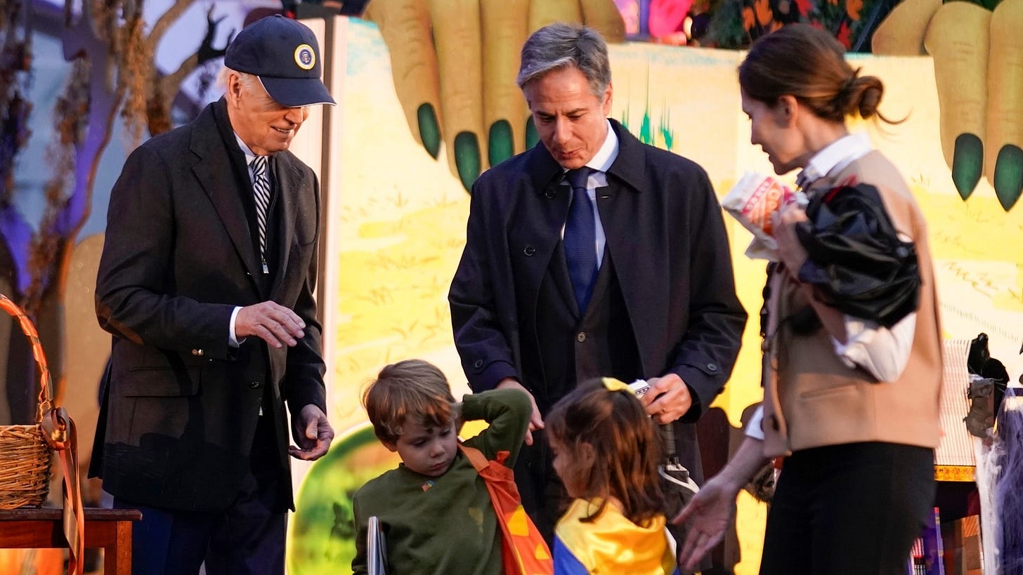 Blinken's son dressed as 'Zelensky' at White House Halloween event | Watch  | World News - Hindustan Times