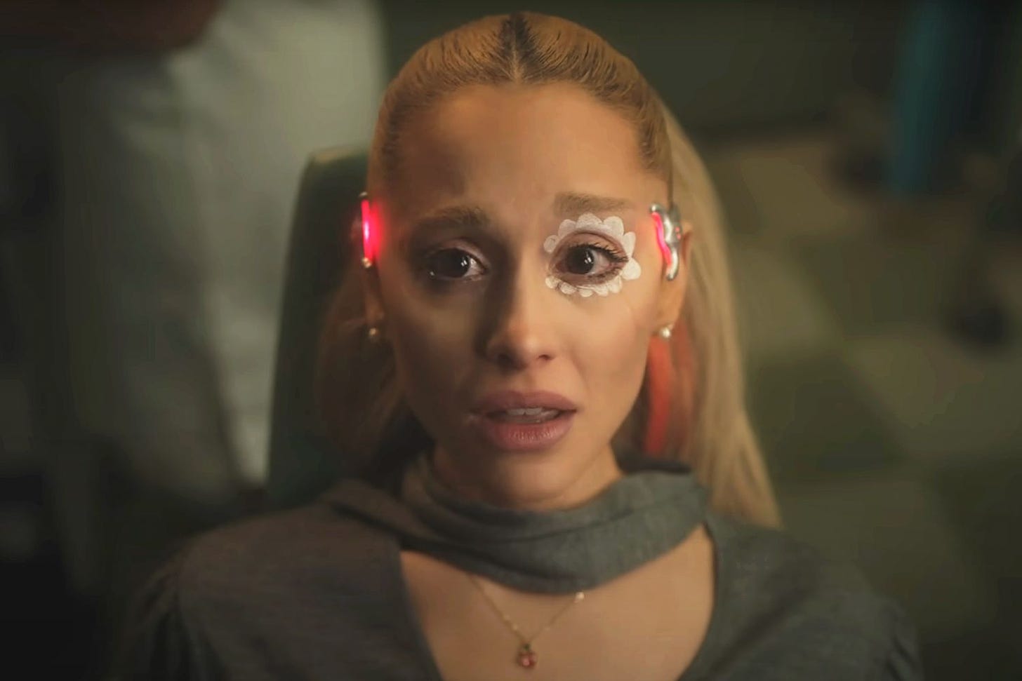 Ariana Grande Shares 'We Can't Be Friends' Music Video Featuring Evan  Peters: Watch