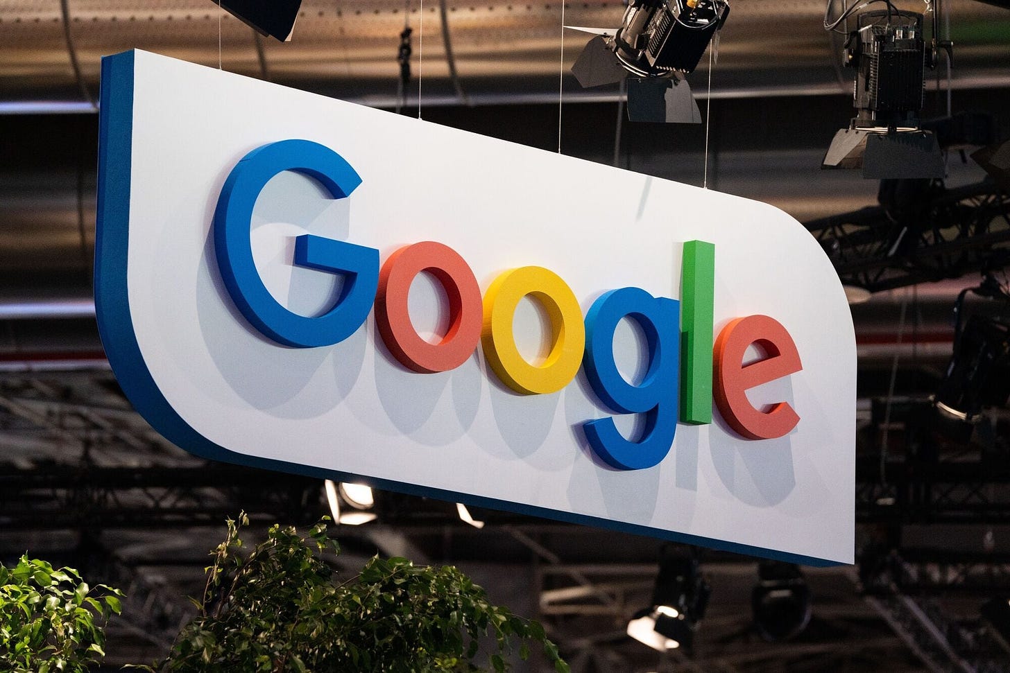 Google considera cobrar por ferramentas 'premium' de busca com IA, diz  jornal