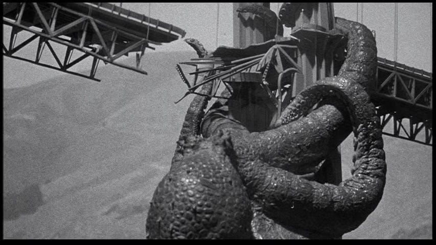 It Came From Beneath The Sea (1955) - Kaiju Battle