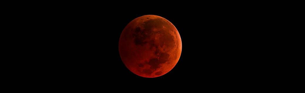 Blood moon 